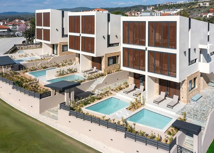 Anore Luxury Lägenhetshotell 4*