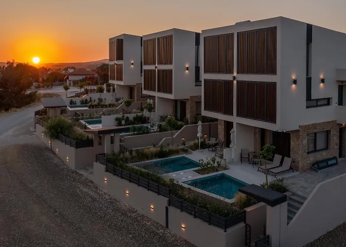 Anore Luxury Lägenhetshotell Nikiti (Sithonia)