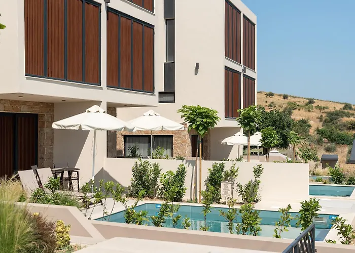 Anore Luxury Lägenhetshotell 4*