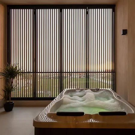 Ξενοδοχείο με διαμερίσματα Anore Luxury Νικήτη