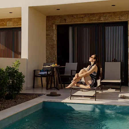Anore Luxury Hotel de apartamente