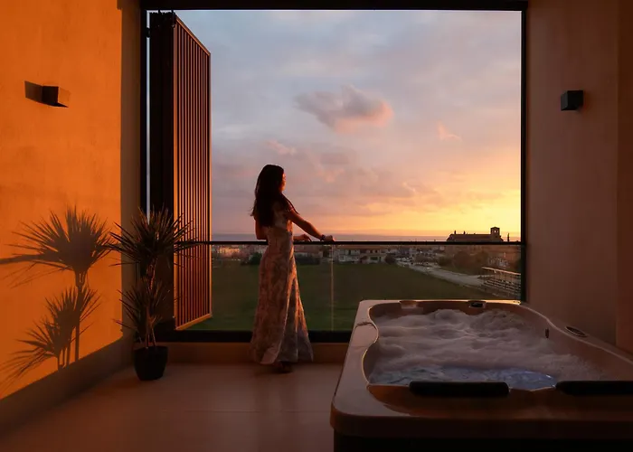 Anore Luxury 公寓式酒店 4*