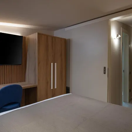 Anore Luxury شقة فندقية نيكيتي