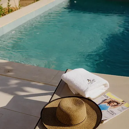 Anore Luxury نيكيتي